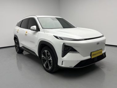 Geely Galaxy L7 1.5T DHT 115km PLUS — фото 3