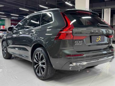 Volvo XC60 B5 4WD Zhiyuan Sport — фото 4