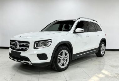 Mercedes-Benz GLB 2021, фото 1
