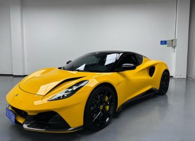 Lotus Emira 2024, фото 1