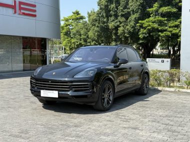 Porsche Cayenne E-Hybrid 2023, фото 1