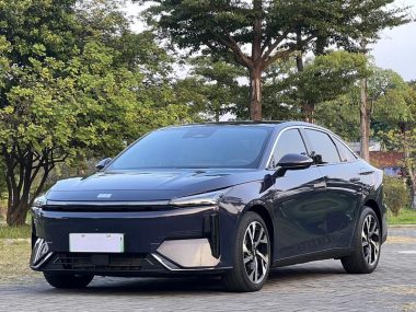 Geely Galaxy L6 2023, фото 1