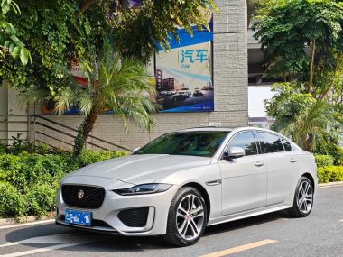 Jaguar XEL 2024, фото 1