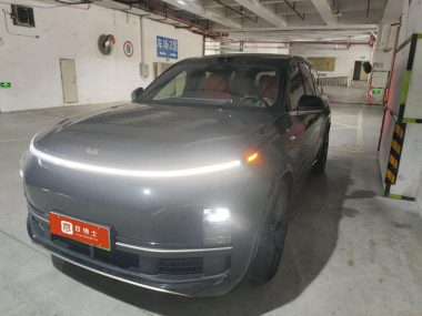 Li Auto L9 2025, фото 1