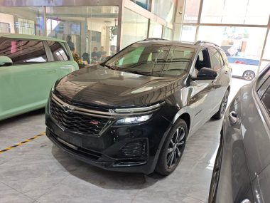 Chevrolet Equinox 2023, фото 1