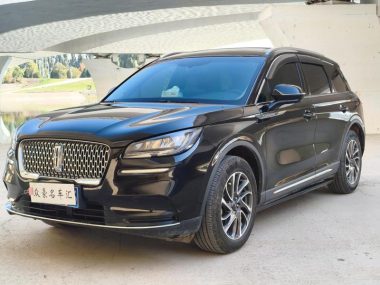 Lincoln Corsair 2022, фото 1
