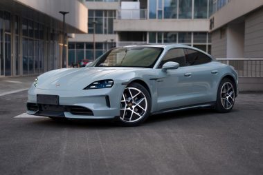 Porsche Taycan 2024, фото 1