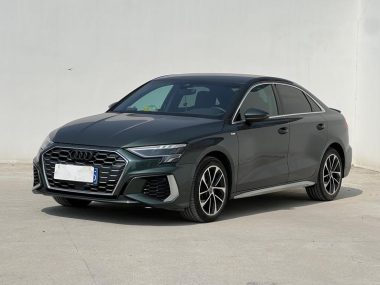 Audi A3 2022, фото 1