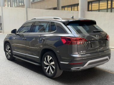 Volkswagen Tayron 280TSI 2WD Luxury Smart Connected — фото 4