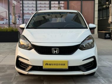 Honda Fit 1.5L CVT Trend Enjoy — фото 2