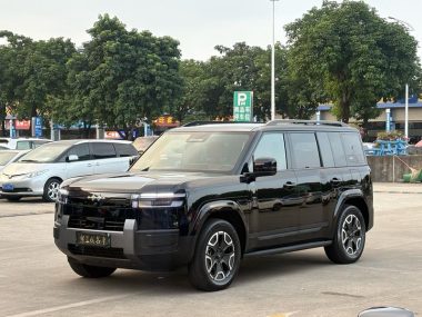 Fangchengbao Titanium7 PHEV 2026, фото 1