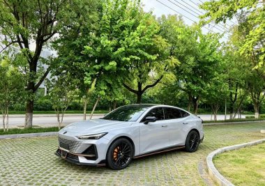 Changan UNI-V 2022, фото 1
