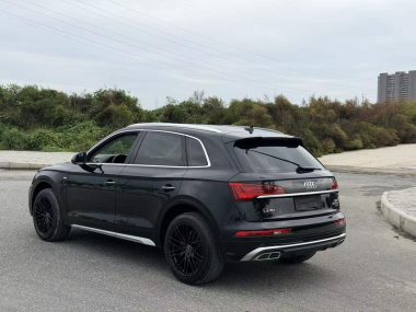 Audi Q5L 40T Luxury Dynamic — фото 4