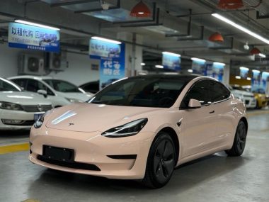 Tesla Model 3 2020, фото 1