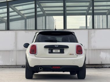 MINI 1.5T COOPER Classic Line — фото 4