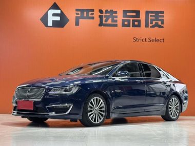 Lincoln MKZ 2020, фото 1