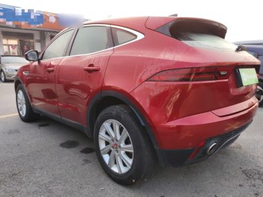 Jaguar E-PACE P200 V — фото 4