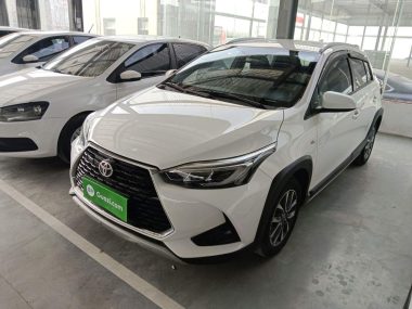 Toyota Yaris L 2022, фото 1