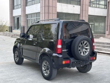 Suzuki Jimny 1.3 MT JLX — фото 4