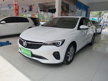 Buick Verano 2024, фото 1