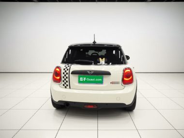 MINI MINI 1.5T ONE PLUS — фото 3