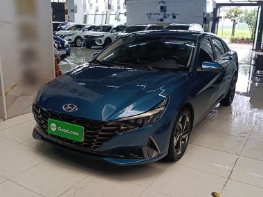Hyundai Elantra 2022, фото 1