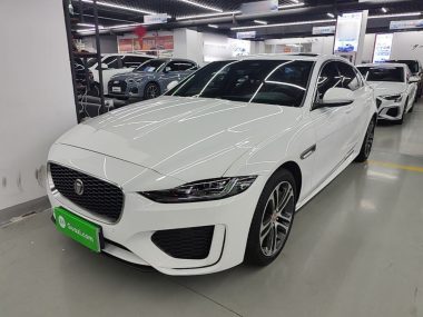 Jaguar XEL 2024, фото 1
