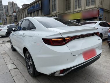Geely L 1.4T CVT — фото 4