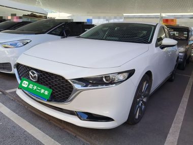 Mazda 3 2022, фото 1