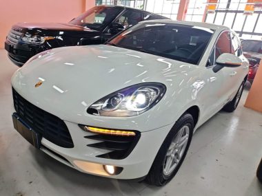 Porsche Macan 2018, фото 1
