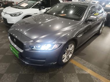 Jaguar XEL 2018, фото 1