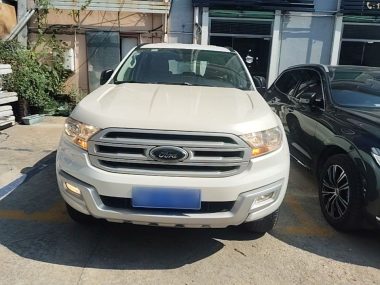 Ford Everest 2.0T 5 — фото 2