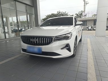 Geely Emgrand 2025, фото 1