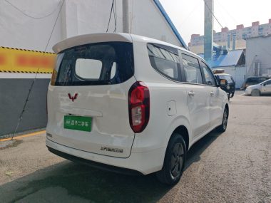 Wuling Hongguang NEV 50KM — фото 4