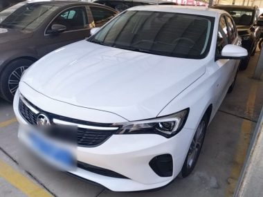 Buick Verano 2024, фото 1