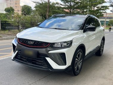 Geely Binyue 2022, фото 1