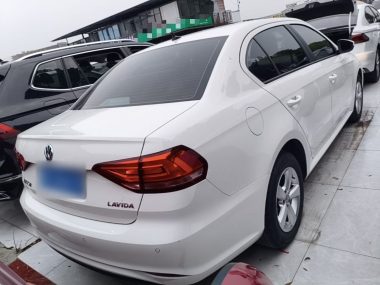 Volkswagen Lavida 1.5L VI — фото 4
