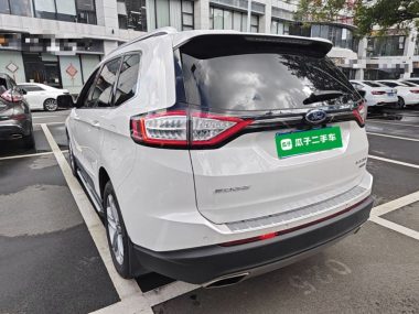Ford Edge EcoBoost 245 7 V — фото 4