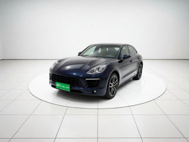 Porsche Macan 2018, фото 1