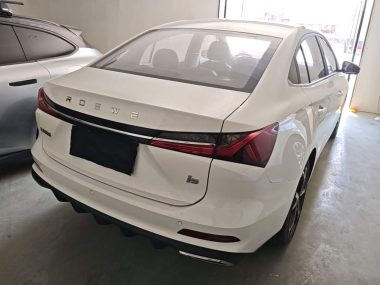 Roewe i5 1.5L CVT — фото 4