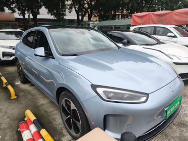 AITO M5 BEV RWD Standard Edition — фото 3