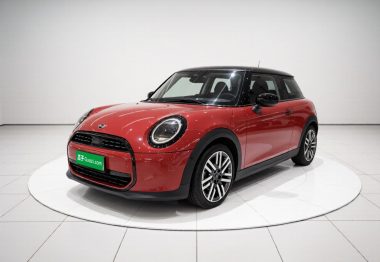 MINI 2025, фото 1
