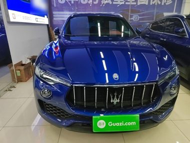 Maserati Levante 3.0T — фото 2