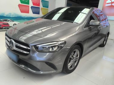 Mercedes-Benz B-Class 2019, фото 1