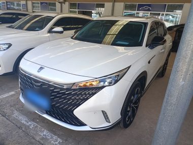 Roewe RX5 2023, фото 1