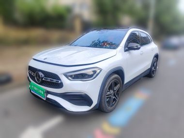 Mercedes-Benz GLA 2022, фото 1