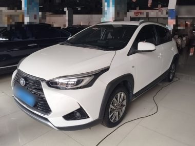 Toyota Yaris L 2022, фото 1