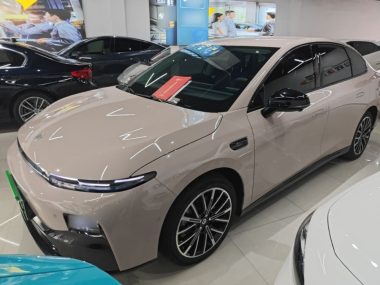 Leapmotor B01 2025, фото 1