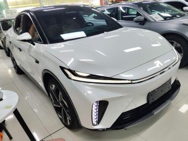 Rising Auto R7 Flagship Advanced Edition — фото 3