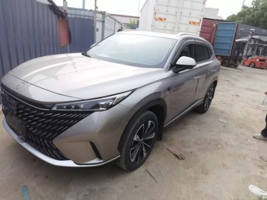 Roewe RX5 2022, фото 1